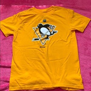 Reebok Pittsburgh Pens t shirt